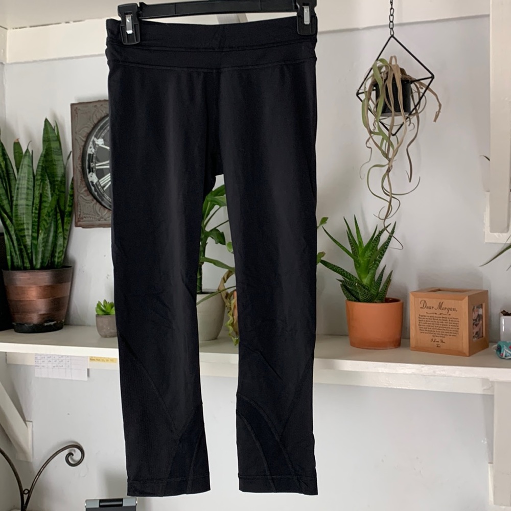 Lululemon cropped leggings
